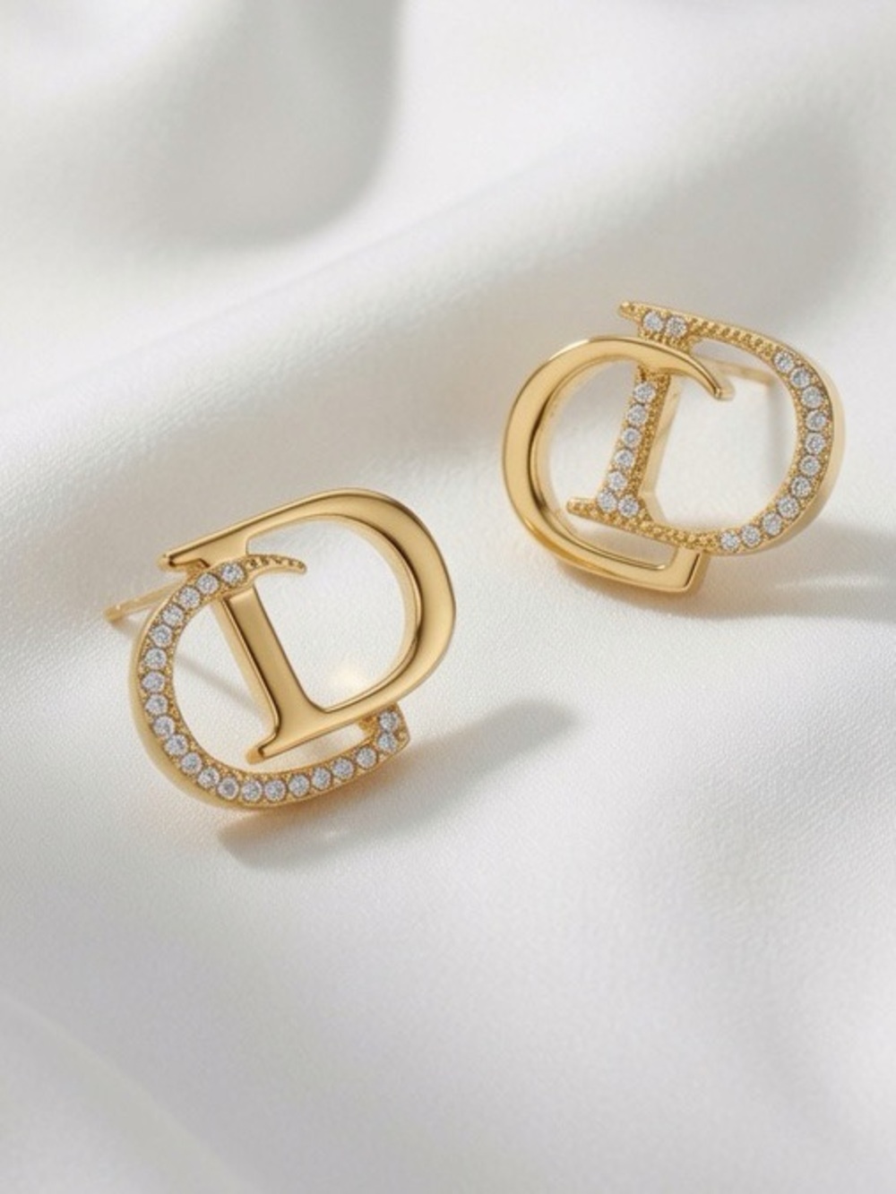 Fashion Jewelry Gold Crystal  Logo Stud Earrings